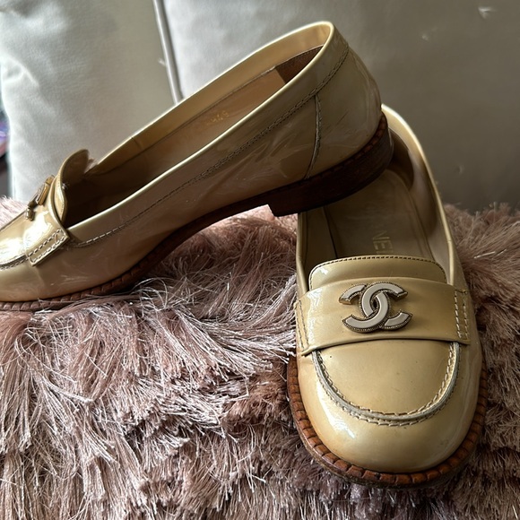 100% Authentic, Chanel Moccasins - Picture 2 of 12